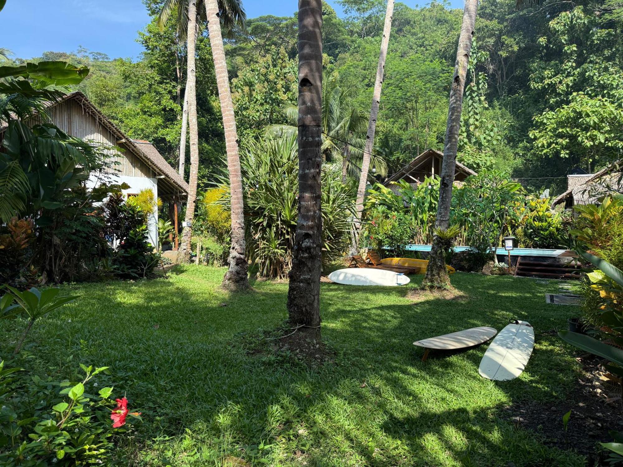 Rnv Eco Resort Bungalows Batukaras Exteriör bild