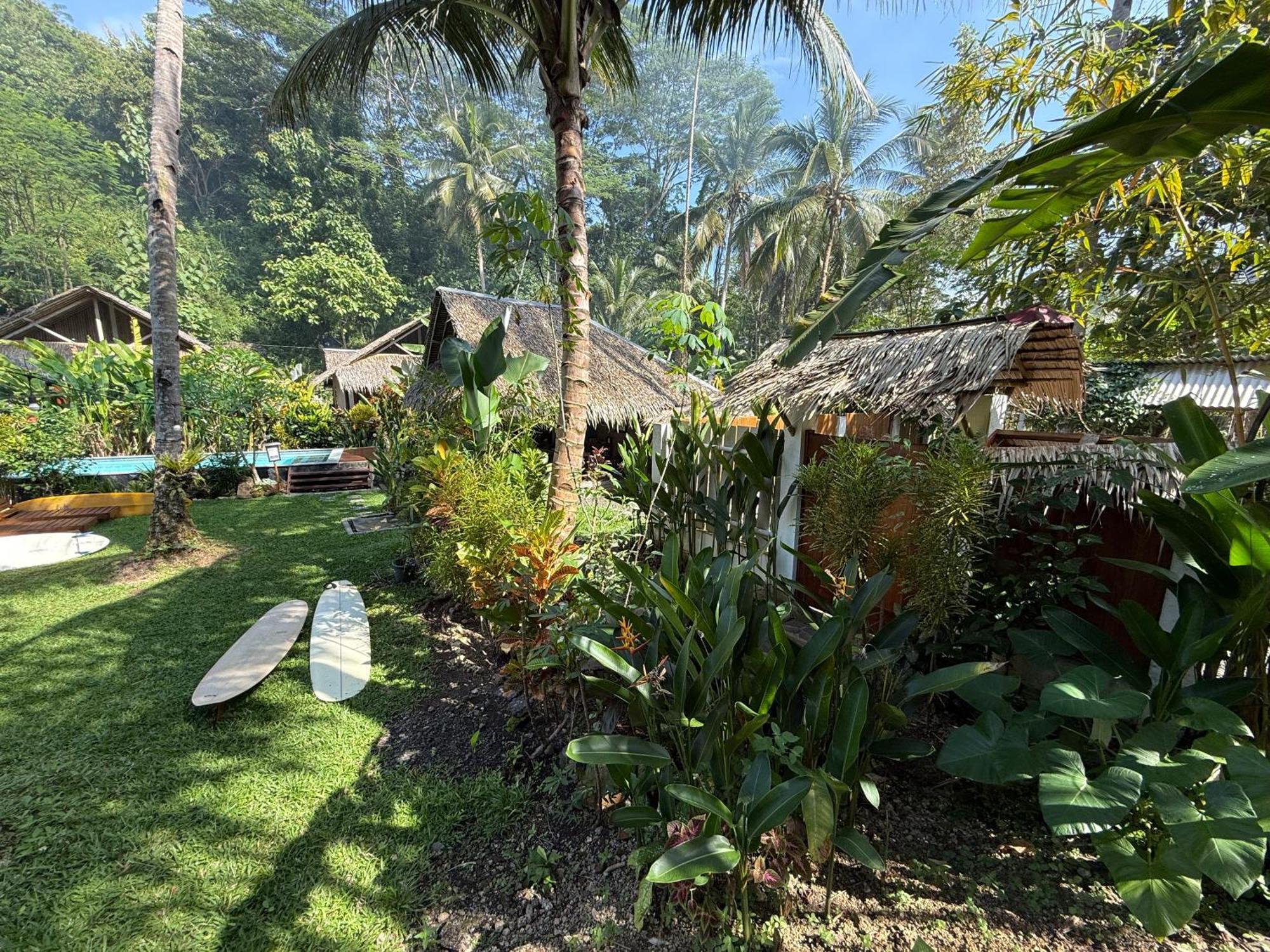 Rnv Eco Resort Bungalows Batukaras Exteriör bild