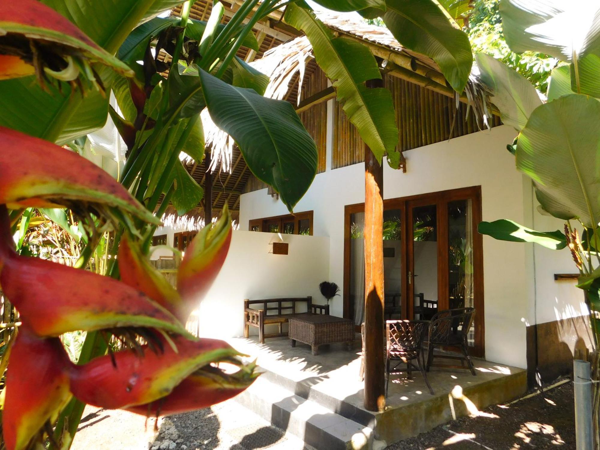 Rnv Eco Resort Bungalows Batukaras Exteriör bild